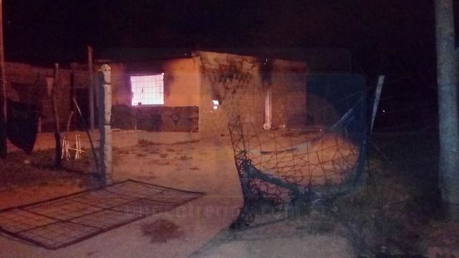 Noche violenta en Capiba: En medio de una balacera expulsaron a una familia