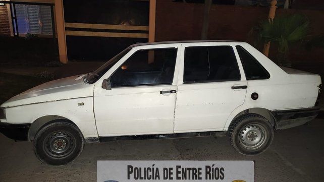 Recuperaron un auto robado en Paraná.