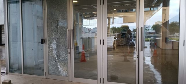 El balazo dio en la puerta de la sede la Policía Comunitaria&nbsp;