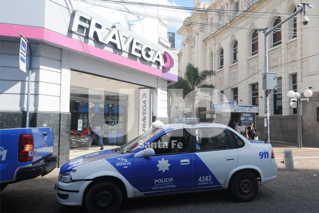 Robaron en Frávega de la peatonal San Martín y Tucumán en Santa Fe