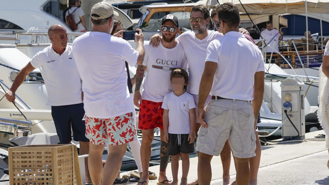 Las fotos de Antonela Roccuzzo que se lleva todas las miradas con los Messi en Ibiza