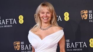 Pamela Anderson está de regreso en Hollywood a sus 57 años, con un mensaje reivindicativo de su propia carrera