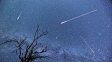 mayo arranca con una lluvia de medio centenar de meteoritos y una luna de flores