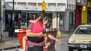 En las últimas semanas, la lluvia y el sol se vieron varias veces. Foto UNO / Mateo Oviedo