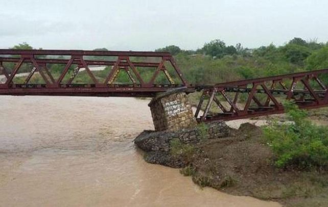 Pudo ser una tragedia. El puente de Villa Los Sauces