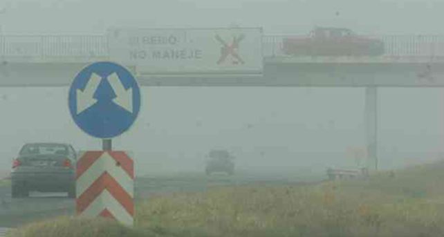 Piden precauci&oacute;n en la autopista a Buenos Aires por la presencia de niebla