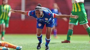 Las chicas de Unión vapulearon a Aldosivi y lograron un histórico ascenso a la Primera B