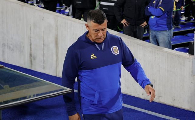 En su carrea como DT, Almirón ganó mucho más de lo que perdió en Copa Argentina. Va por otro triunfo, ahora con Central.