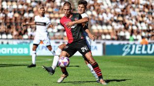 Platense y Newells animaron un entretenido empate en Vicente López