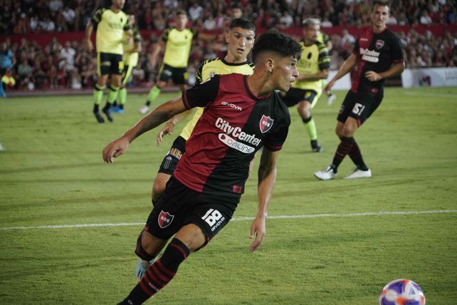 El pibe Brian Aguirre volvió a demostrar que debe seguir saliendo desde el arranque.&nbsp;