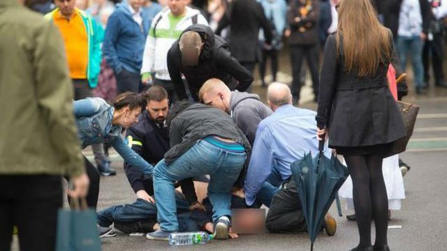 Un hombre atrapó a un ladrón y las fotos se viralizaron