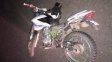 Ruta 23: un motociclista chocó un perro, sufrió heridas graves y murió