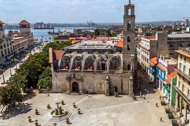 La Habana recibió formalmente el título de Ciudad Maravilla del mundo moderno