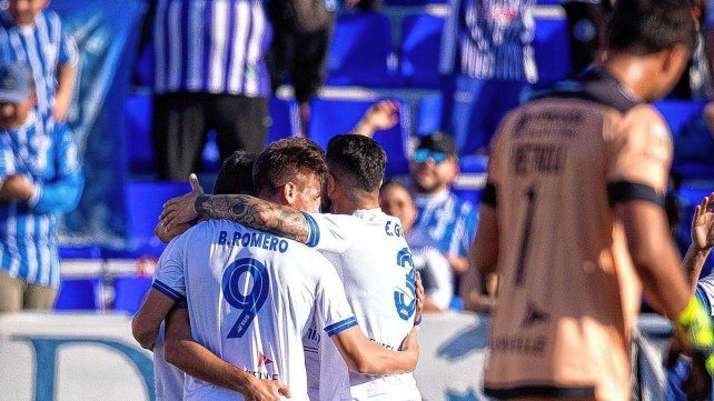 Vélez ganó en Mendoza.
