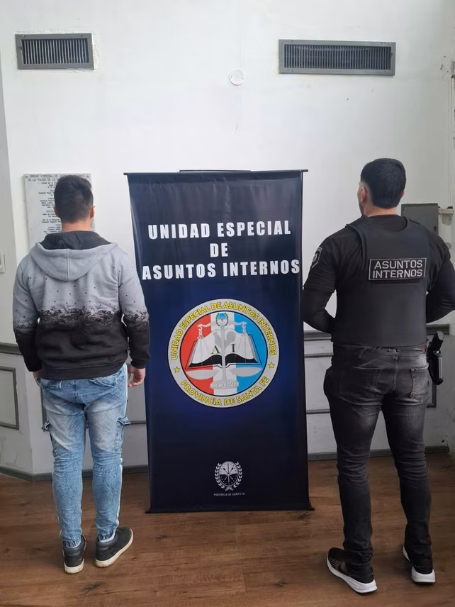 Uno de los policías detenidos por el hecho en 2024