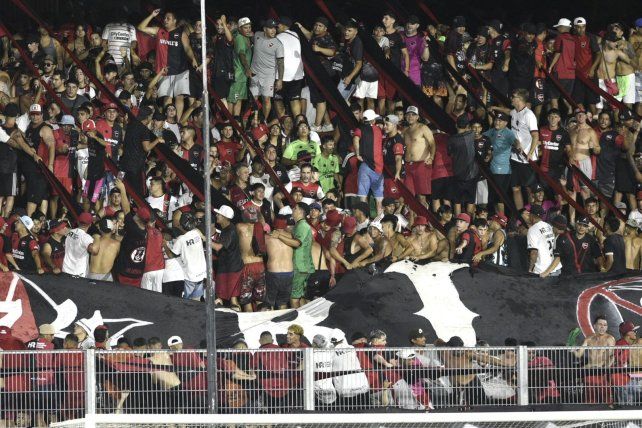 Los hinchas de Newell's deberán reservar las populares para el clásico.