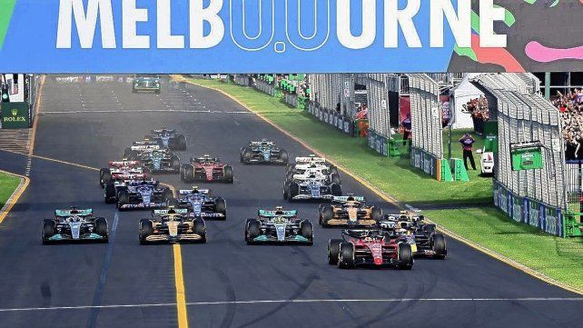 En la noche del jueves el circuito en Melbourne abre la temporada de la máxima.