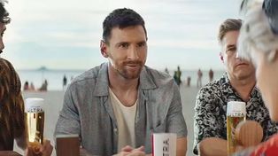 Lionel Messi en una campaña publicitaria de la cerveza estadounidense Michelob ULTRA, sponsor oficial del futbolista y de la Copa América 2024.