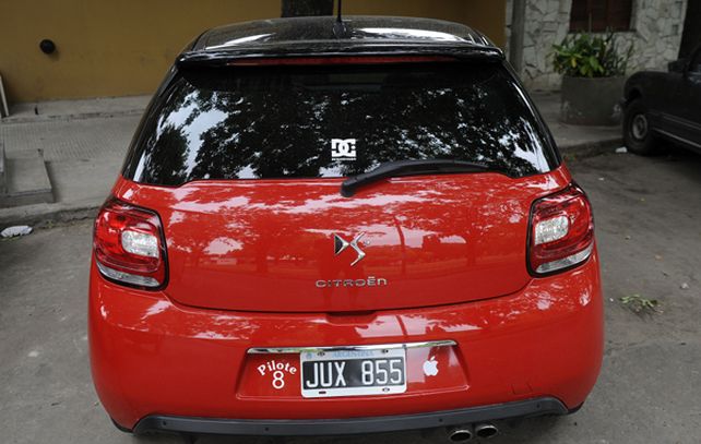 El auto en el que viajaban Medina y Castelli. (Foto: H. Rio)