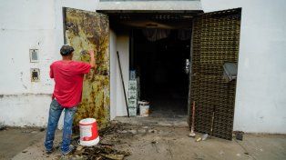 Incendio sorpresivo en zona sur: intentaron prender fuego un salón de fiestas