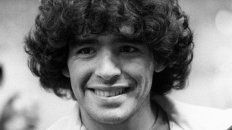 maradona y la seleccion: a 44 anos del dia en que empezo el futbol maradona y la seleccion: a 44 anos del dia en que empezo el futbol