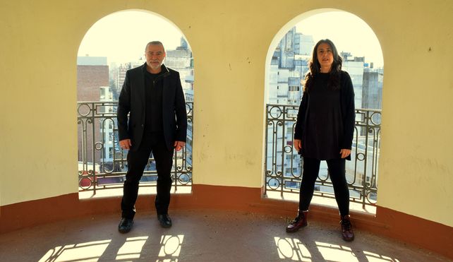 Música y poemas para aprender a decir adiós y no morir en el intento