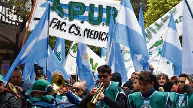 Apur es el gremio local de los no docentes universitarios.