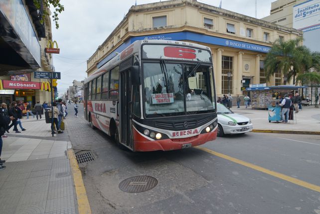 Tren, nuevos servicios y cambios de sentido de calles, el paquete de medidas de Bahl