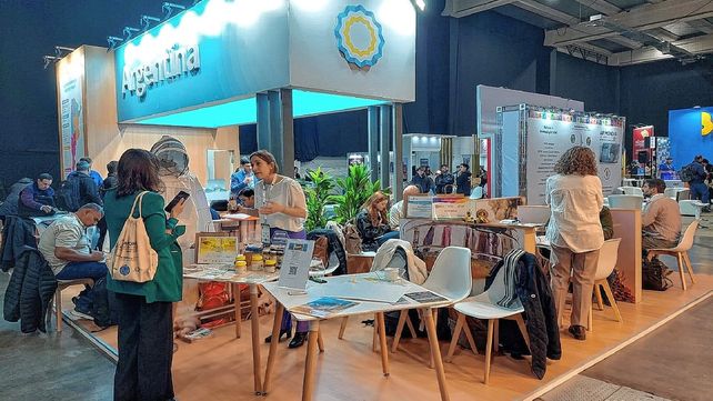 Entre Ríos. Expuso su potencial apícola y captó experiencias en el 48° Congreso Internacional de Apicultura