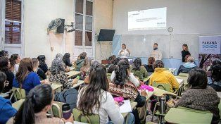 Más de 100 emprendedores completaron las clínicas de Diseña Paraná rumbo a la feria de octubre 2026