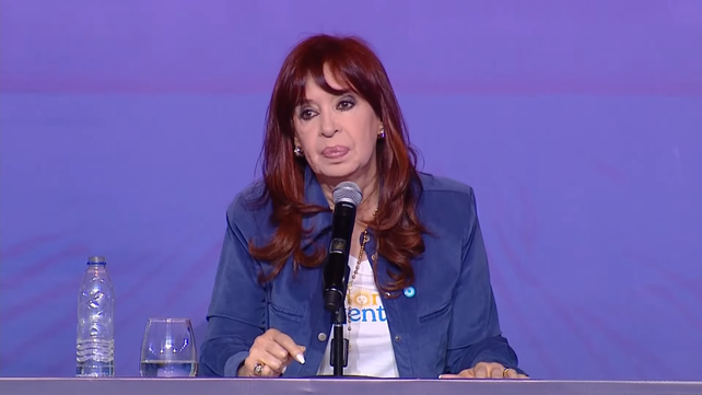 Cristina Fernández soslayó los efectos negativos del plan del gobierno de Javier Milei