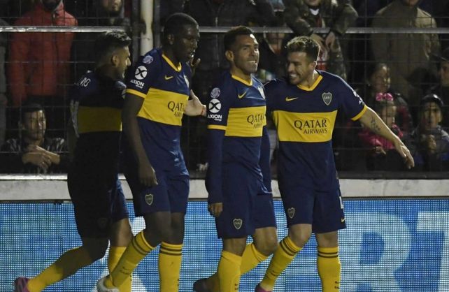 Boca derrotó a Patronato y le dio un gran respiro a Colón