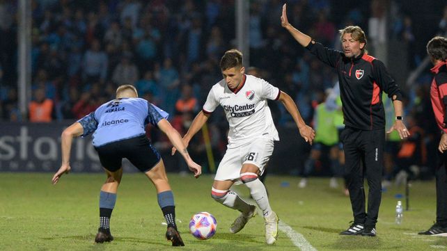 Newells reaccionó tarde, fue liviano y lo pagó