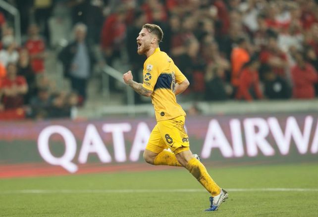 Alexis Mac Allister marcó el gol de Boca. Es la primera vez que un padre y un hijo hacen goles en la Primera Xeneize