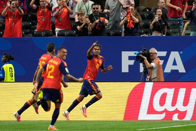 España necesita solamente un empate con Uruguay para ser primero del grupo H.
