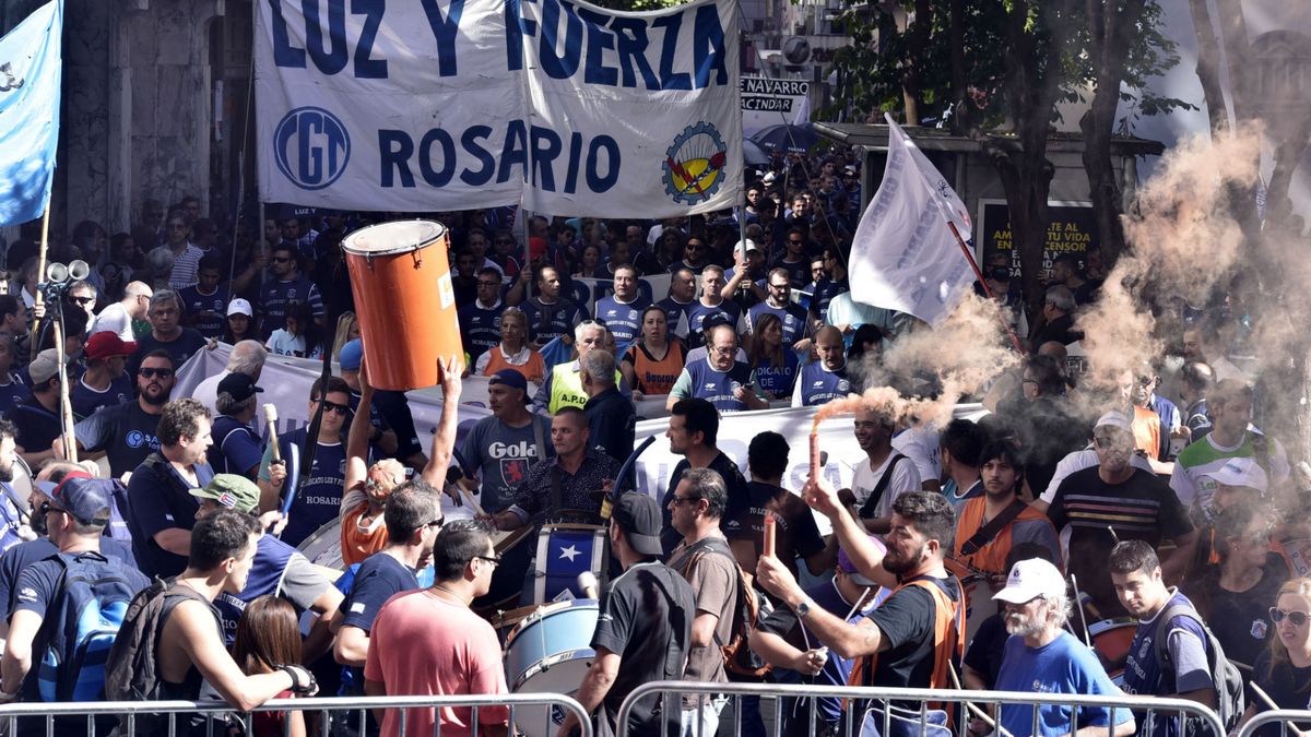 Los gremios locales piden endurecer el reclamo al gobierno