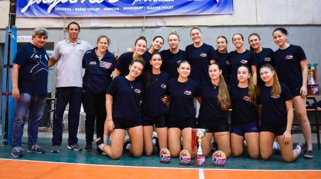 El seleccionado femenino de Santa Fe fue subcampeón en San Jerónimo Norte.