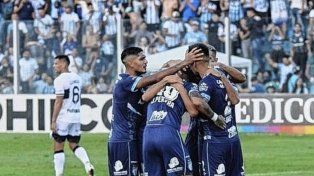 Atlético Tucumán logró tres puntos importantes en su pelea en el fondo de la tabla anual.