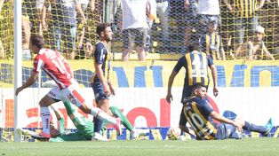 Un concierto de errores que terminó en una goleada