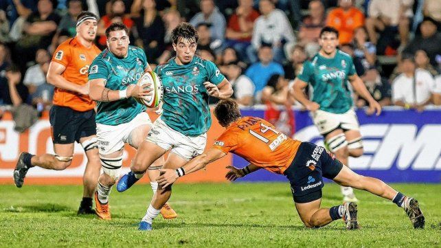Dogos XV superó por 43-29 a Tarucas en Tucumán y quedó a un paso de las semifinales.