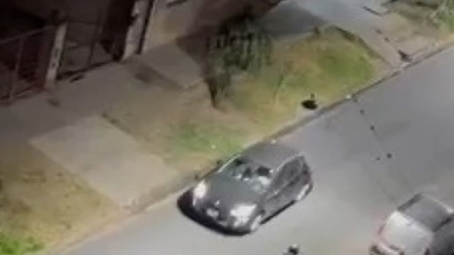 Recompensa de 10 millones de pesos. El auto en el que iban los dos hombres que mataron a Virginia y a Claudia. Fiscalía sostiene que en el vehículo iban otras dos personas. 