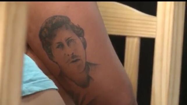 En la sangre. El narco detenido y su devoción por la figura del colombiano que aterrorizó Colombia en los años noventa.