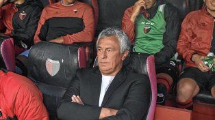 ¿Gorosito se jugará su puesto como DT ante Barracas Central?