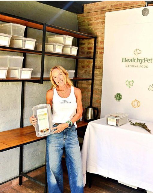 Virginia Weskamp creó su marca de alimento saludable para mascotas.