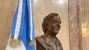 Villarruel retiró un busto de Néstor Kirchner de un salón del Congreso
