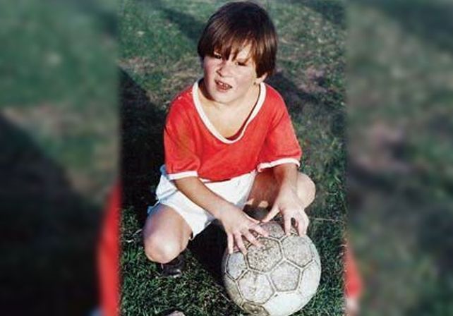 El mejor gol de Messi lo hizo cuando tenía ocho años