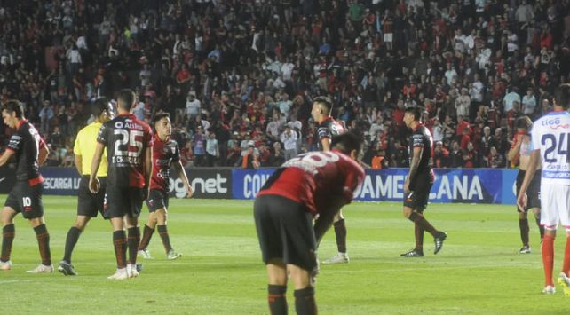 Colón empató con Junior y puso punto final a su sueño en la Sudamericana