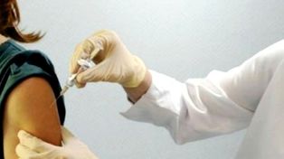 La provincia incentiva la vacunación contra la hepatitis B en adultos