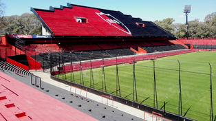 Newells decidió retirar el alambrado (foto) de la popular norte para la colocación de un cerco de menor altura y sin púas en el extremo superior.