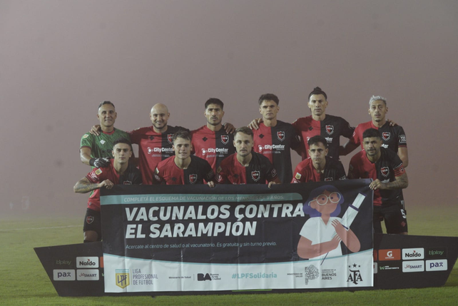 Keylor Navas otra vez fue la figura de Newells y se ganó la ovación del hincha leproso.